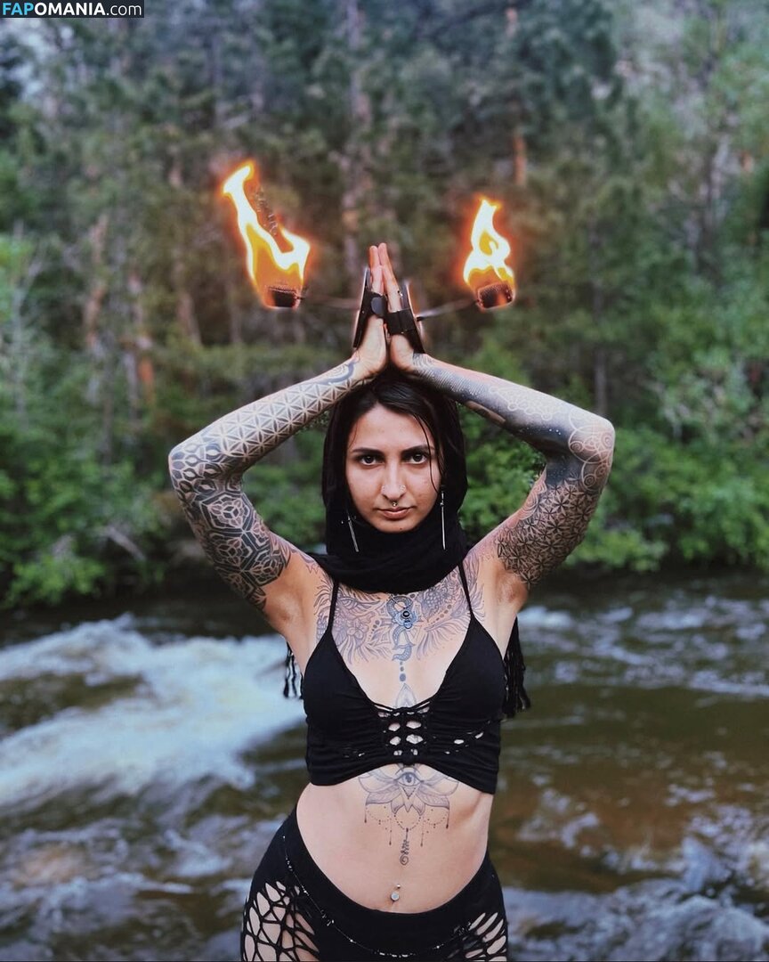 Kaladhara Creations / kaladharacreations / prema.riah Desnudo OnlyFans  Foto filtrada #1