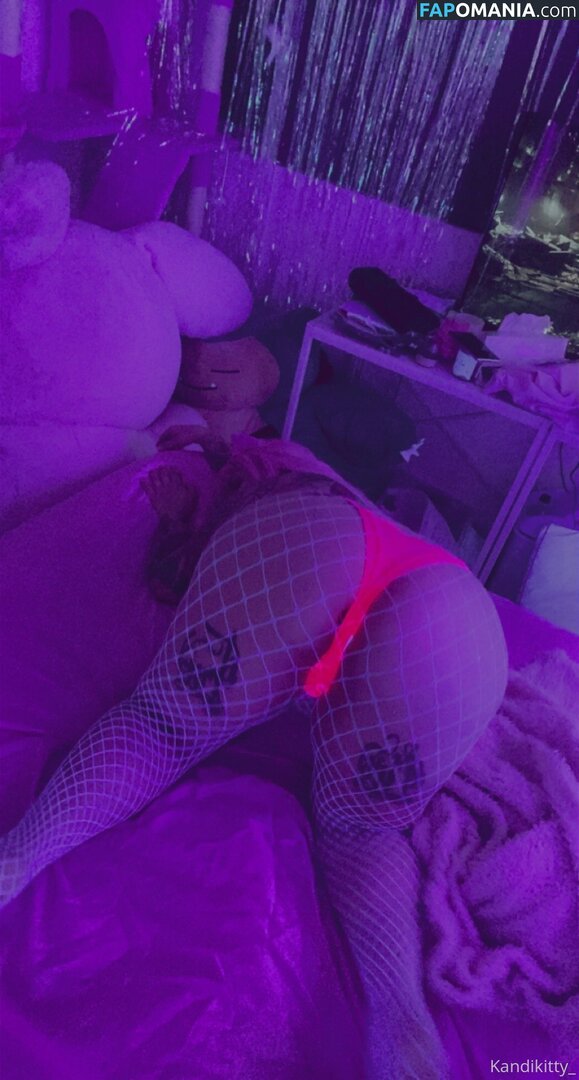 kandikitty_ Desnudo OnlyFans  Foto filtrada #11