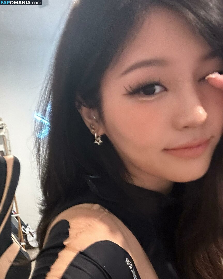 Aikuros / Hyoon / Kang Hee Yoon / floaromaa Desnudo OnlyFans  Foto filtrada #1