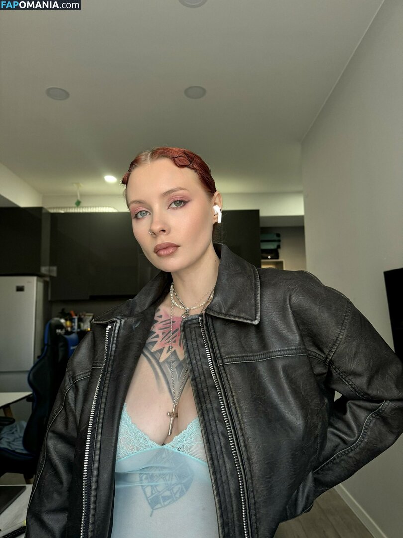 Karina Kherman / NebelaiaK / kher.man Desnudo OnlyFans  Foto filtrada #8