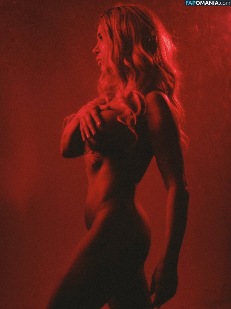 Karina Zvereva / karinazvereva Desnudo OnlyFans  Foto filtrada #1