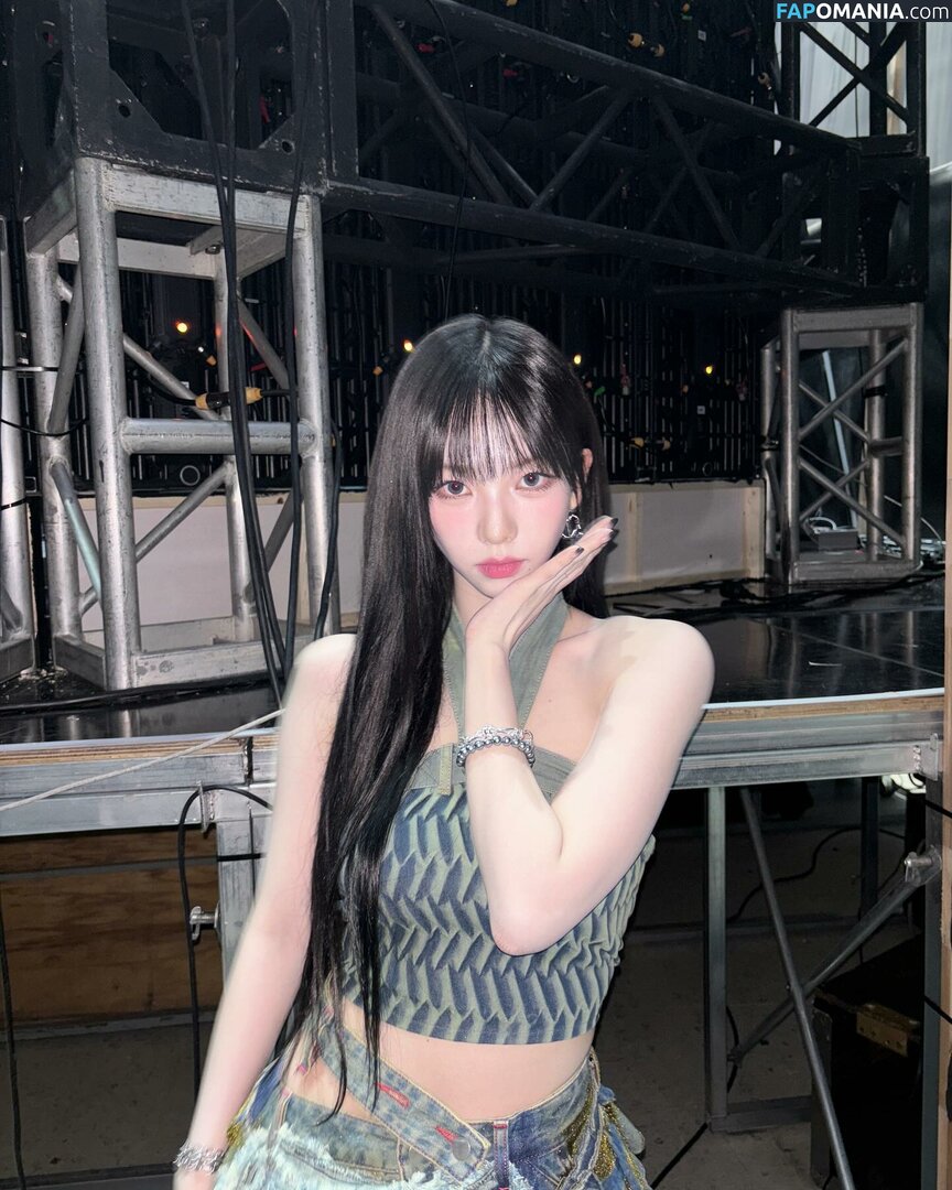Karina / aespa / karinamasfina / katarinabluu Desnudo OnlyFans  Foto filtrada #16