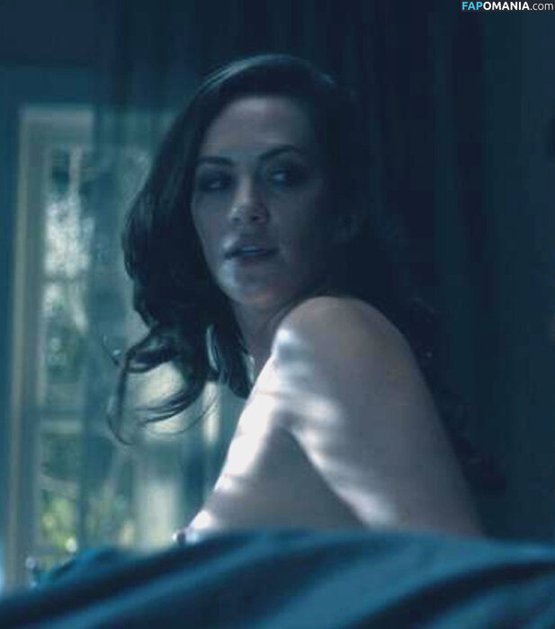 Kate Siegel Desnudo OnlyFans  Foto filtrada #4