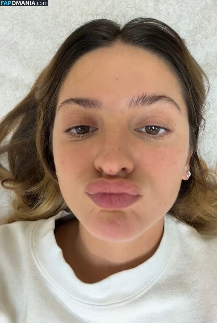 Katie Dillenbeck / katievsaliens Desnudo OnlyFans  Foto filtrada #19