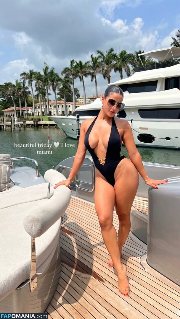Katya Elise Henry / katyaelisehenry / katyaelisehenrysworld Desnudo OnlyFans  Foto filtrada #1077