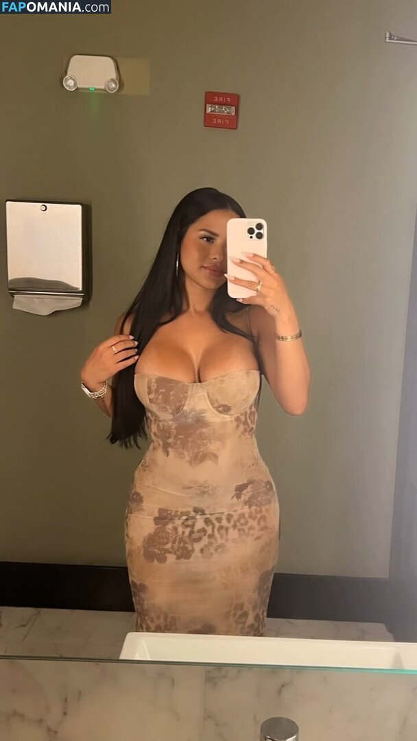 Katya Elise Henry / katyaelisehenry / katyaelisehenrysworld Desnudo OnlyFans  Foto filtrada #1079