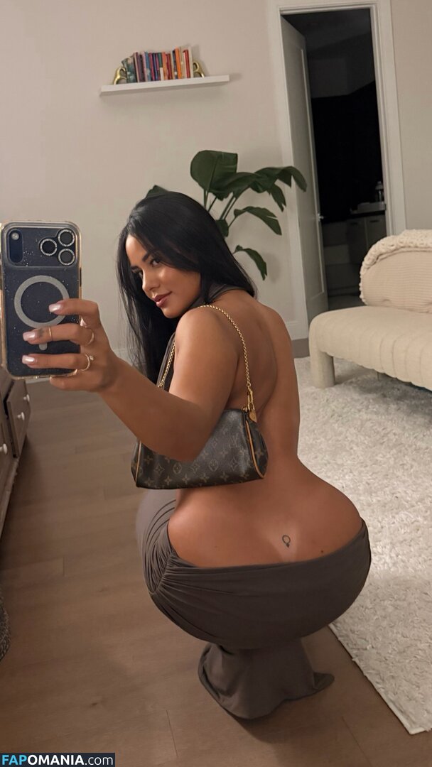Katya Elise Henry / katyaelisehenry / katyaelisehenrysworld Desnudo OnlyFans  Foto filtrada #1240