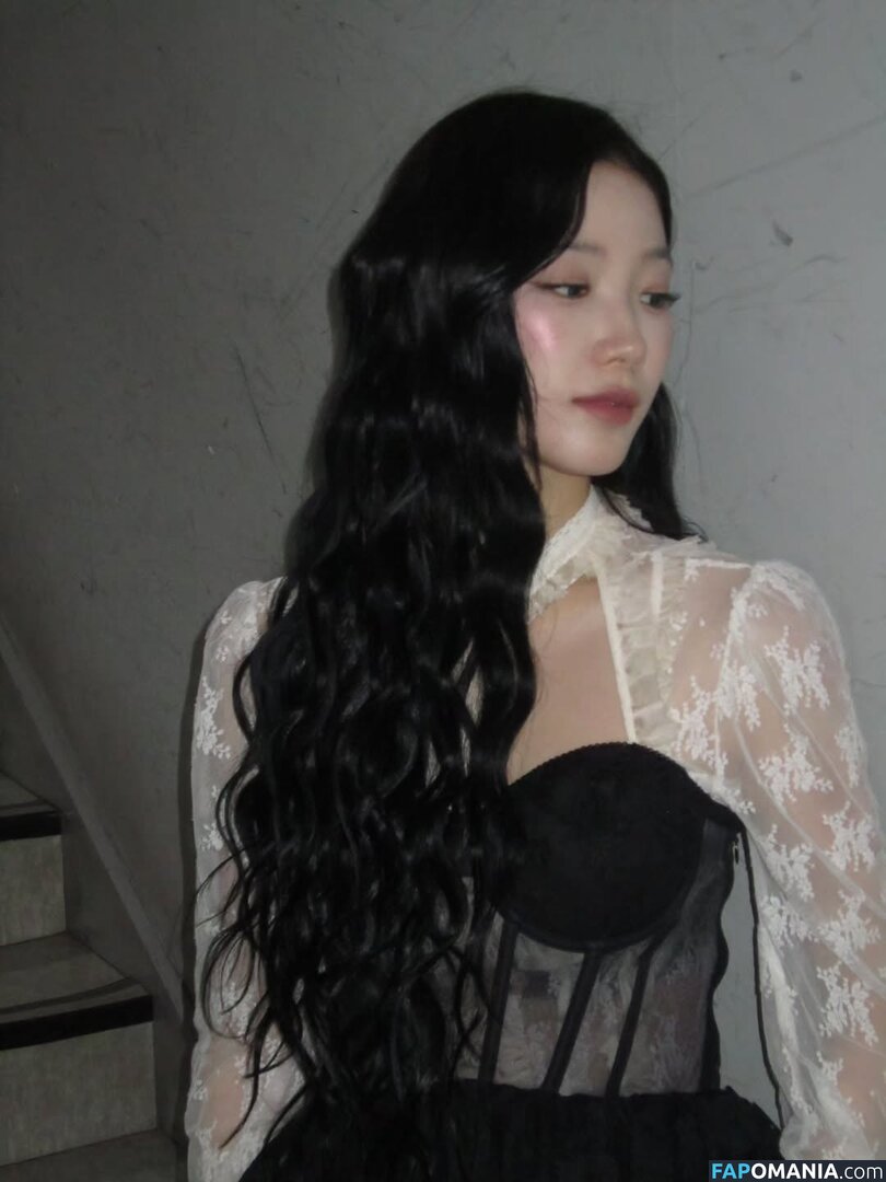 Kazuha Nakamura 中村 一葉 / LESSERAFIM / zuhazana Desnudo OnlyFans  Foto filtrada #23