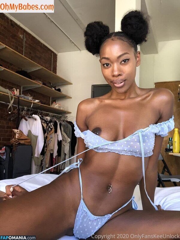 Keesee / _keesee / keeseesworld / keeseeuncensored / keeseeunlocked Desnudo OnlyFans  Foto filtrada #16