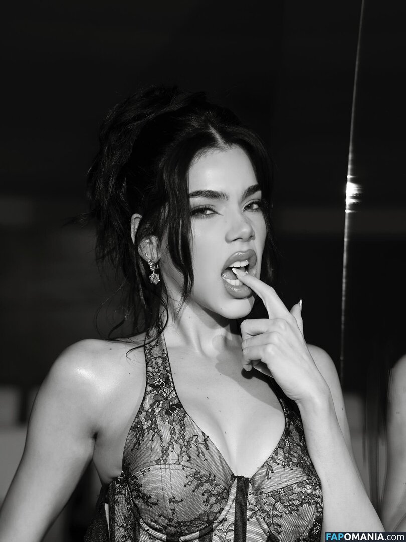 Kenia Os / keniamusicr / keniaos Desnudo OnlyFans  Foto filtrada #10