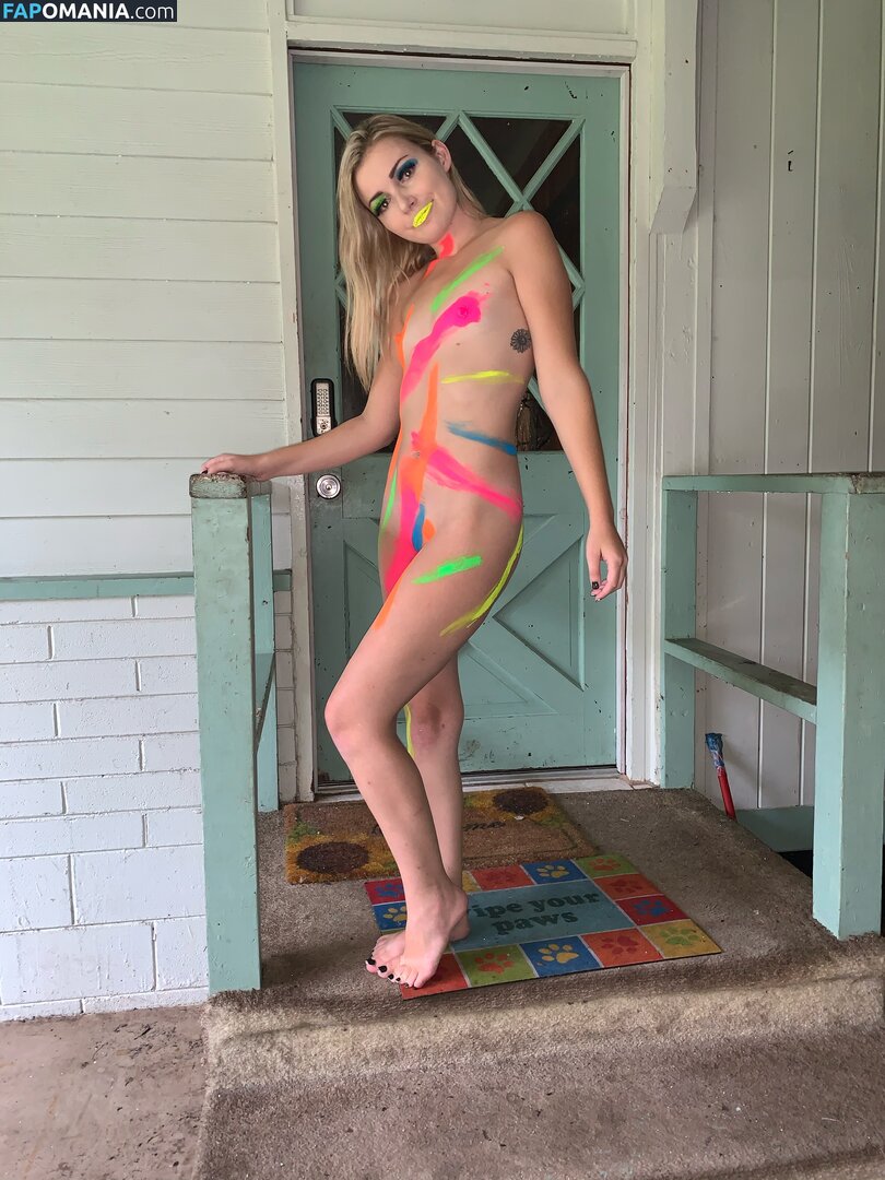 Kerry Carmody / kerryreneecarmody / krcphotos Desnudo OnlyFans  Foto filtrada #112