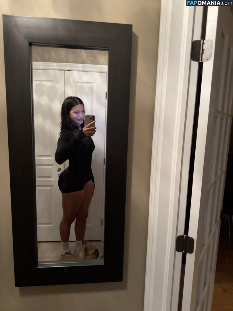 Jogadora / Kiana dufour / kianadufour Desnudo OnlyFans  Foto filtrada #39