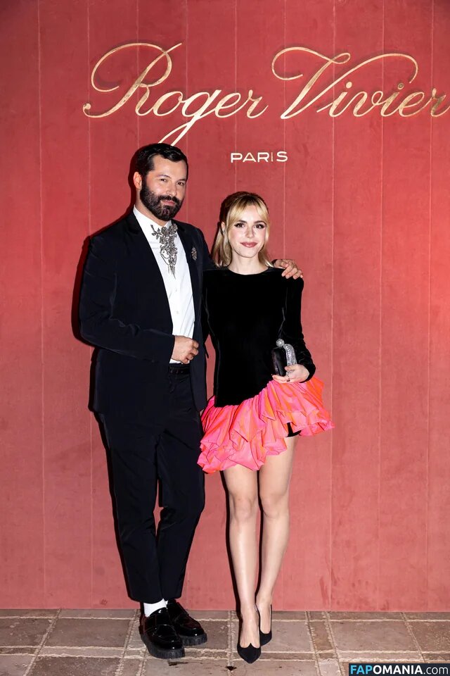 AdventuresSabrina / Kiernan Shipka / kiernanshipka Desnudo OnlyFans  Foto filtrada #591