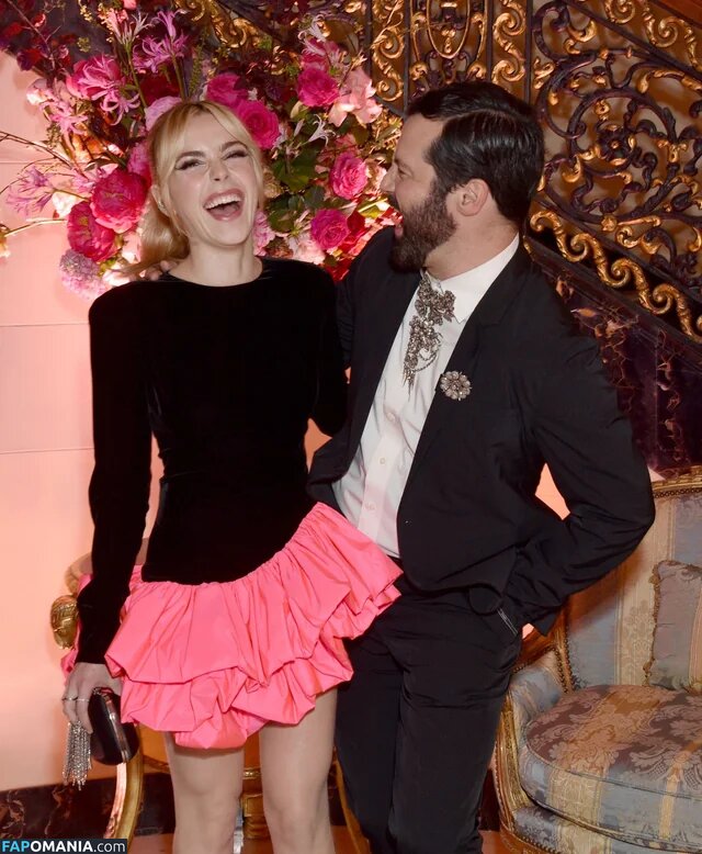 AdventuresSabrina / Kiernan Shipka / kiernanshipka Desnudo OnlyFans  Foto filtrada #592