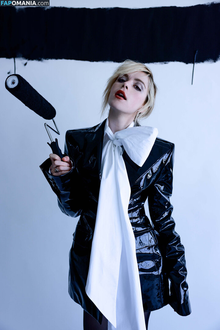 AdventuresSabrina / Kiernan Shipka / kiernanshipka Desnudo OnlyFans  Foto filtrada #1536