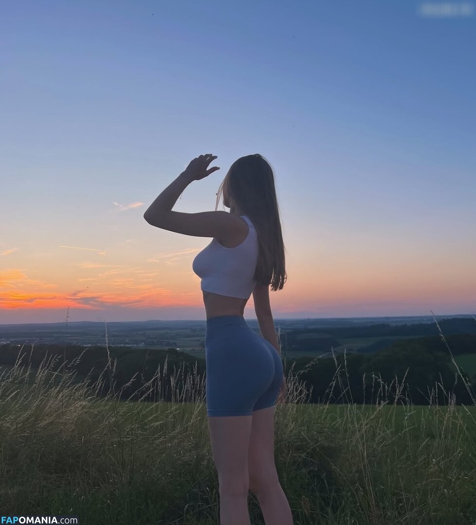 Kim Jule / kim___jule / kim__jule / kimjule / kims__secret Desnudo OnlyFans  Foto filtrada #36