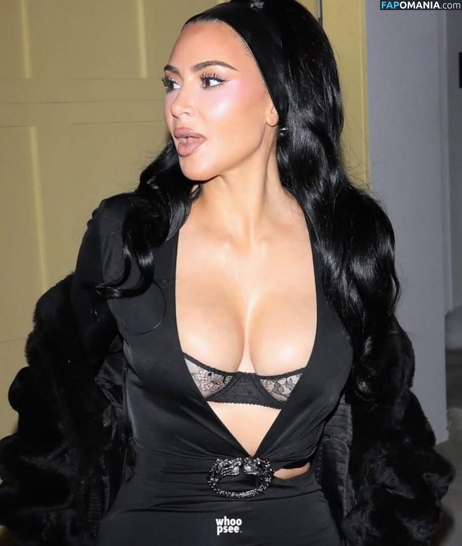 Kim Kardashian / kimkadarshian / kimkardashian Desnudo OnlyFans  Foto filtrada #62