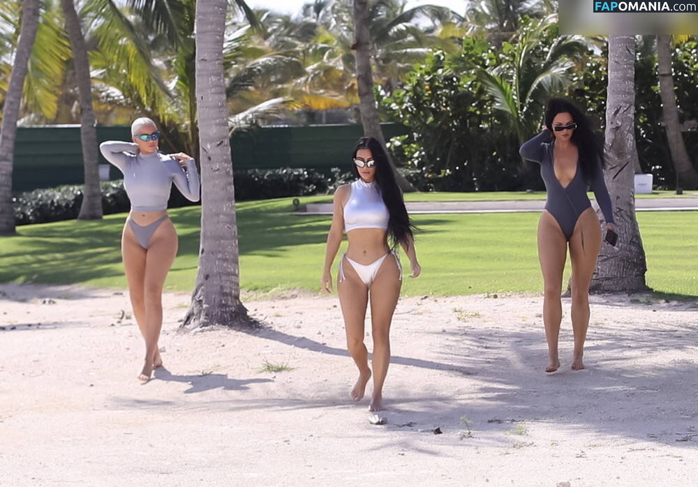 Kim Kardashian / kimkadarshian / kimkardashian Desnudo OnlyFans  Foto filtrada #90