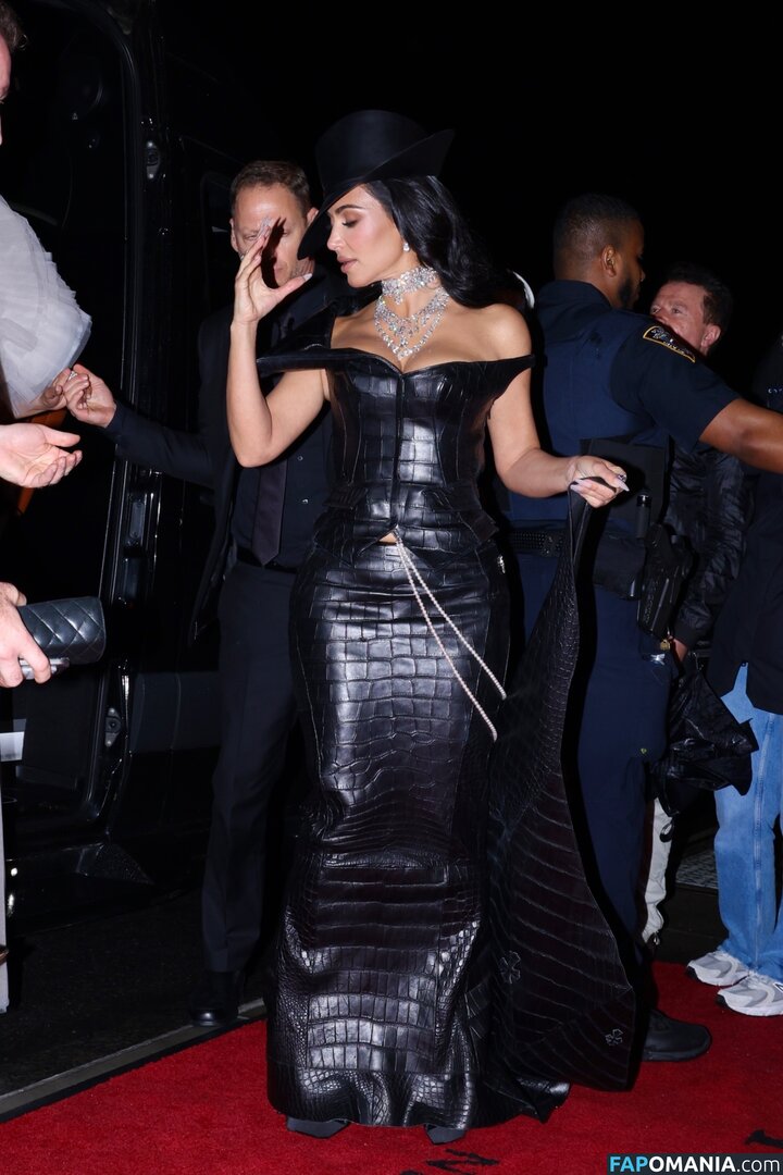 Kim Kardashian / kimkadarshian / kimkardashian Desnudo OnlyFans  Foto filtrada #105