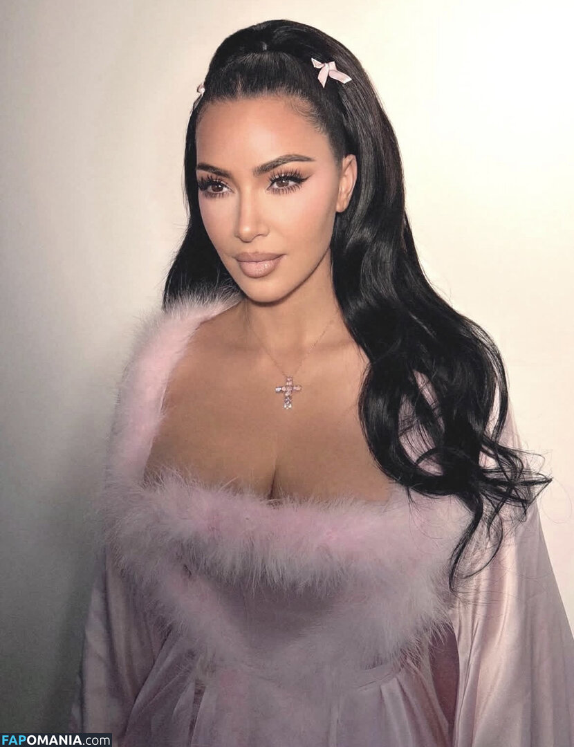 Kim Kardashian / kimkadarshian / kimkardashian Desnudo OnlyFans  Foto filtrada #126