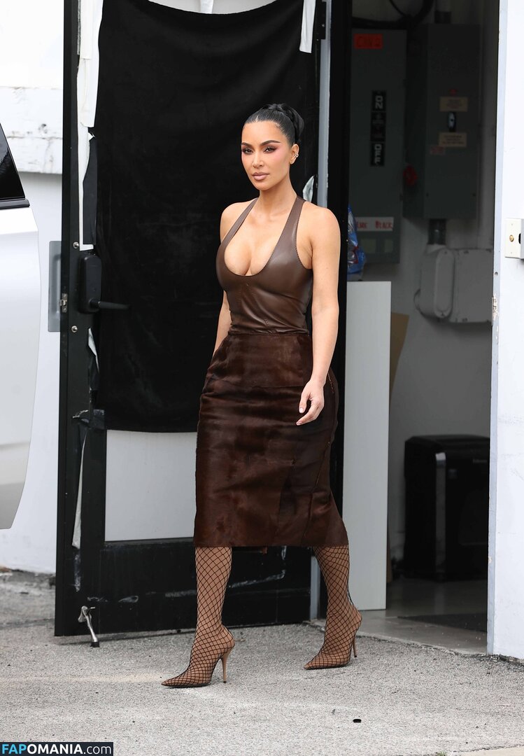 Kim Kardashian / kimkadarshian / kimkardashian Desnudo OnlyFans  Foto filtrada #146