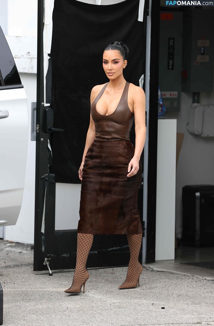Kim Kardashian / kimkadarshian / kimkardashian Desnudo OnlyFans  Foto filtrada #149