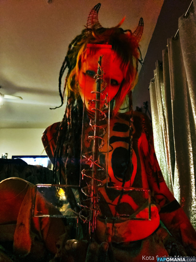 kota_morgue / misspredator666 / rottenmorgue Desnudo OnlyFans  Foto filtrada #30