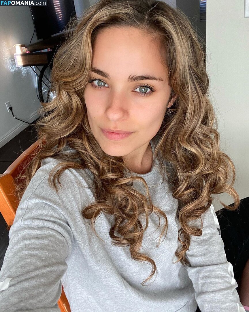 Kristen Stephenson Pino Desnudo OnlyFans  Foto filtrada #6