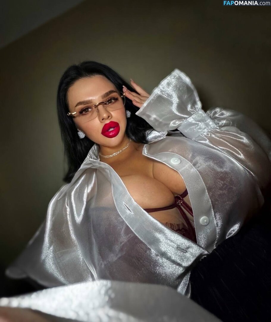 https: / kristina_doru Desnudo OnlyFans  Foto filtrada #8
