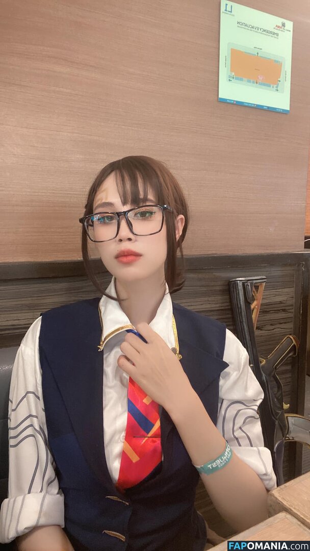 Kura Onee-san / kurasushi_usa / lewdgami Desnudo OnlyFans  Foto filtrada #4