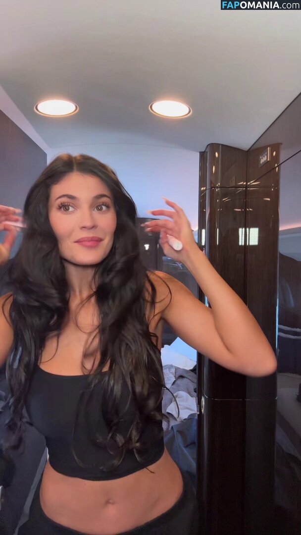 Kylie Jenner / https: / kyliejenner / kyliejenner.2 Desnudo OnlyFans  Foto filtrada #94