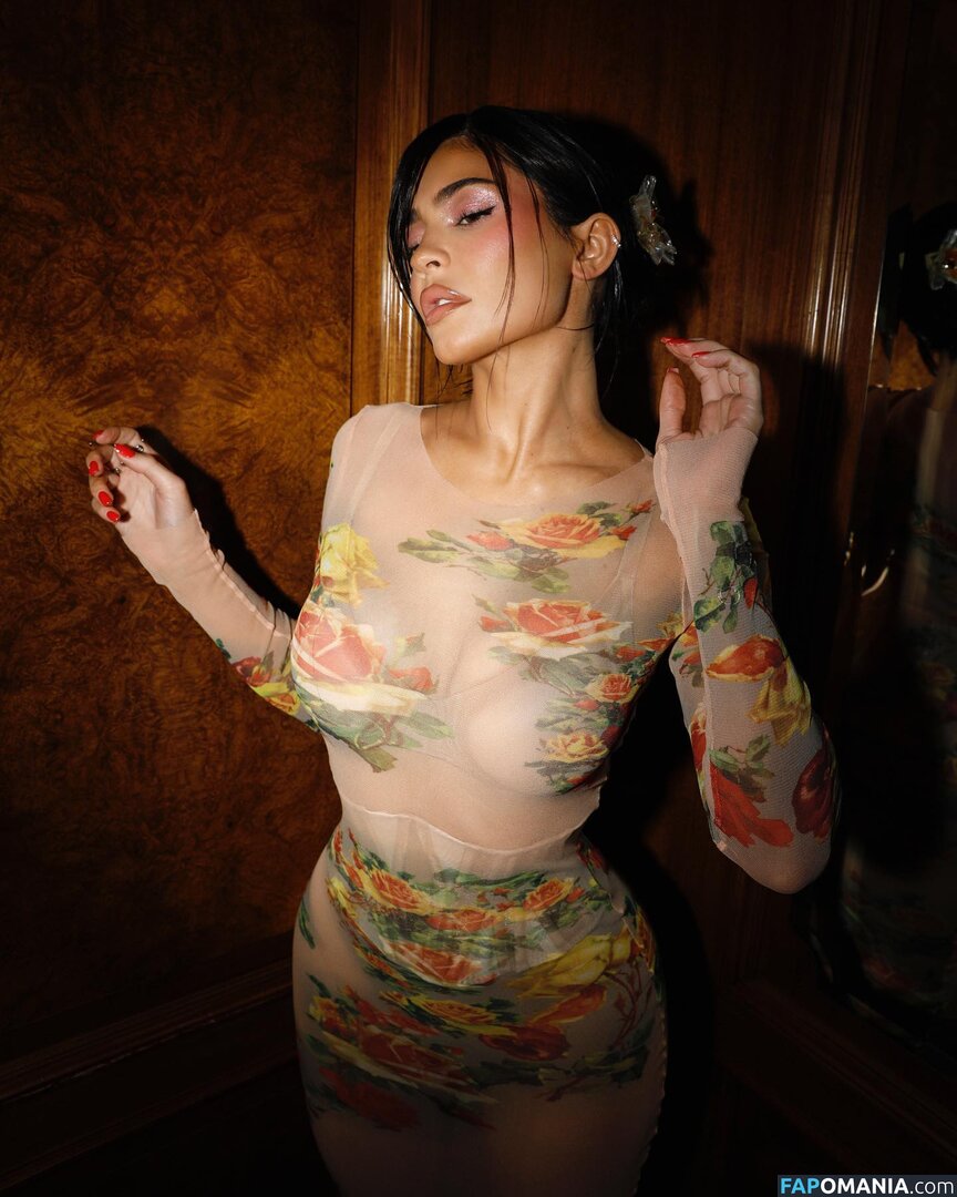 Kylie Jenner / https: / kyliejenner / kyliejenner.2 Desnudo OnlyFans  Foto filtrada #123