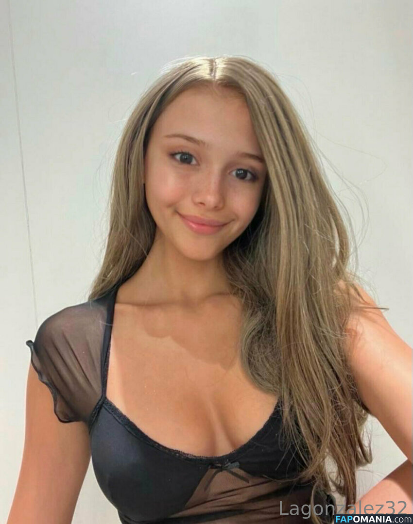 lagonzalez32 / tumediceyyotedig0 Desnudo OnlyFans  Foto filtrada #123