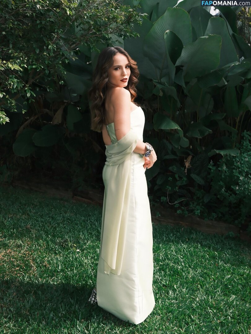 Larissa Manoela / https: / larimanoela / larissamanoela Desnudo OnlyFans  Foto filtrada #681