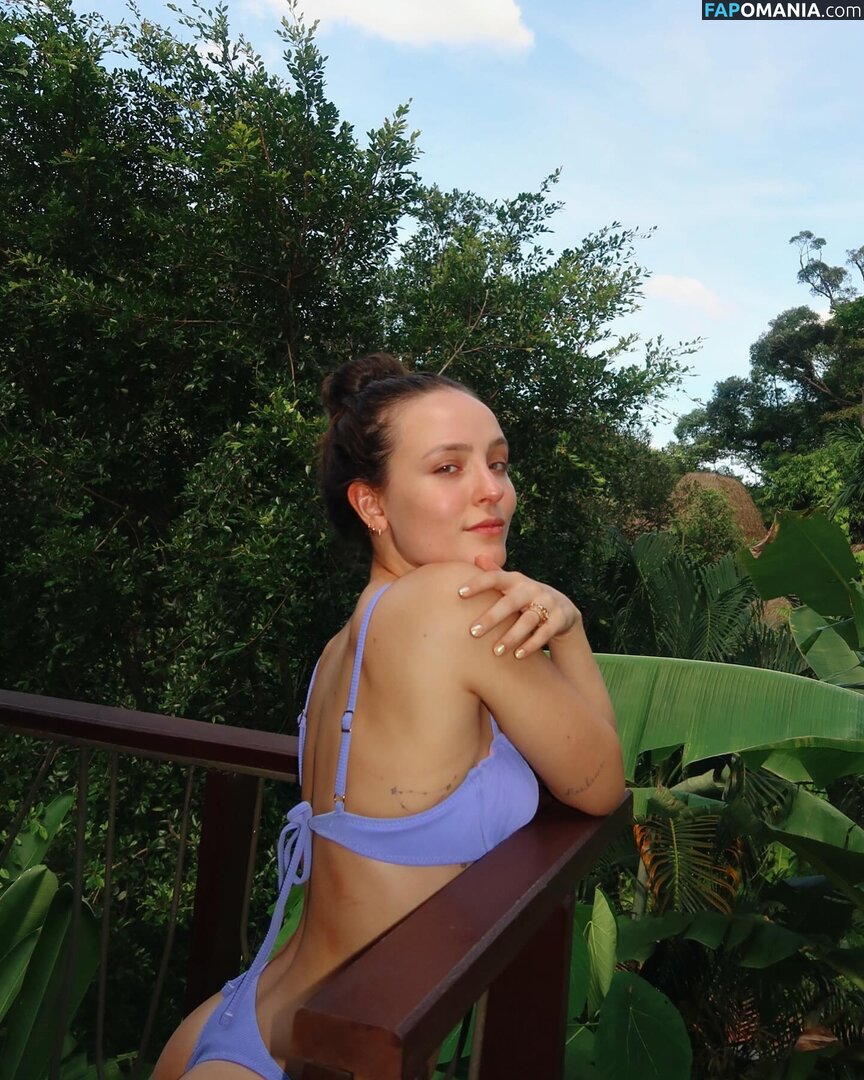 Larissa Manoela / https: / larimanoela / larissamanoela Desnudo OnlyFans  Foto filtrada #687