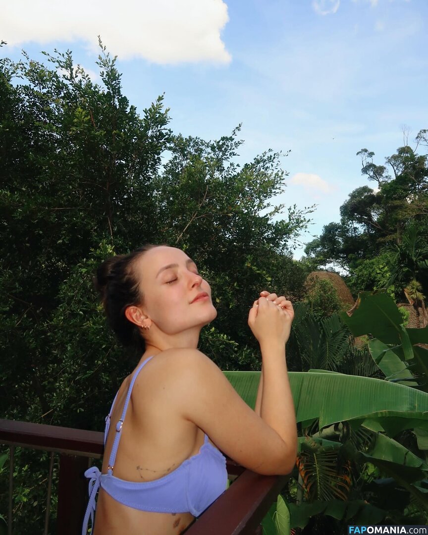 Larissa Manoela / https: / larimanoela / larissamanoela Desnudo OnlyFans  Foto filtrada #688