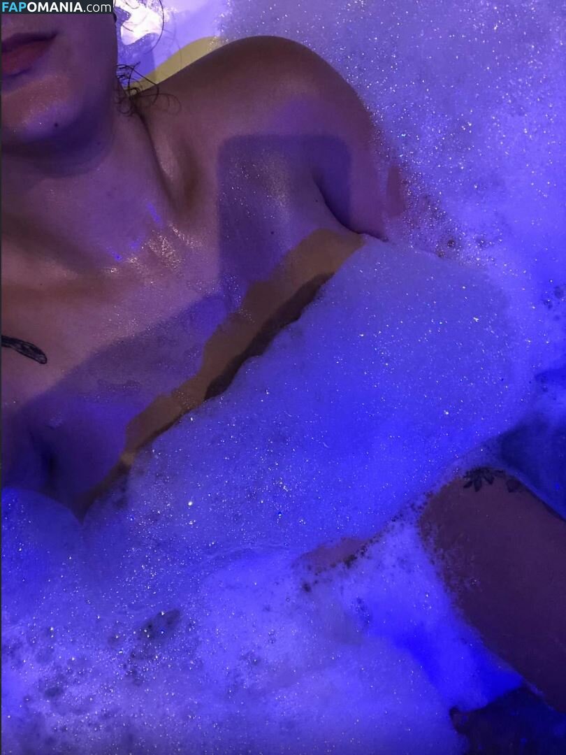 Lary Nascimento / lary_ruivinhaa / laryynascimento_ Desnudo OnlyFans  Foto filtrada #27