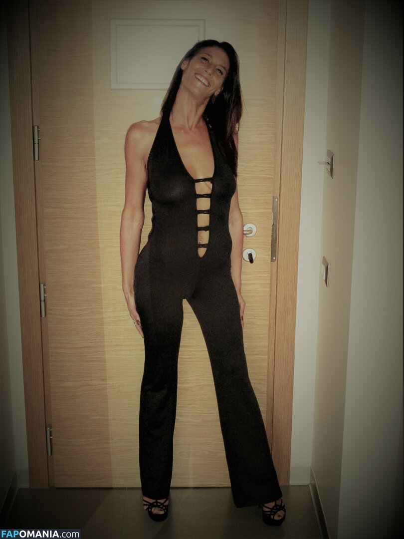 lasilvia.76 / lasilvia_76 Desnudo OnlyFans  Foto filtrada #59