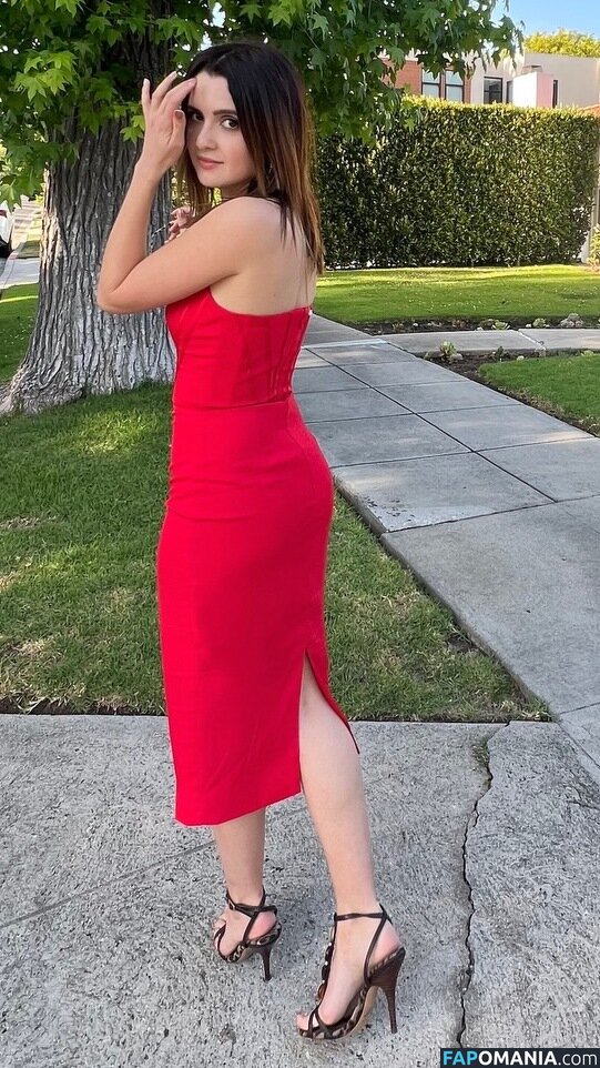 Laura Marano / lauramarano Desnudo OnlyFans  Foto filtrada #58