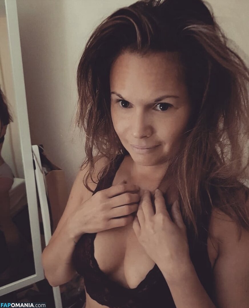Laura Woodford / https: / laurakwoodford / lwoodf Desnudo OnlyFans  Foto filtrada #1