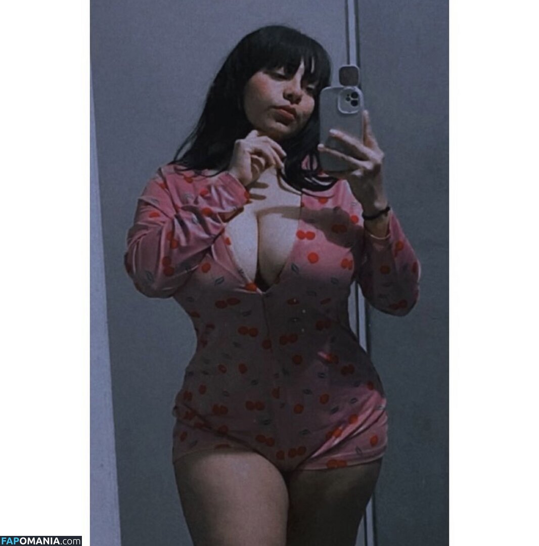 Lauralrg08 / lauraroman_01 Desnudo OnlyFans  Foto filtrada #1