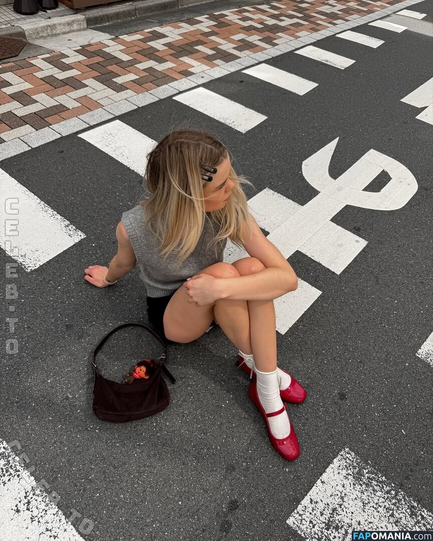 Lea Peach / Looskanal / lea / wifiloo_m Desnudo OnlyFans  Foto filtrada #789