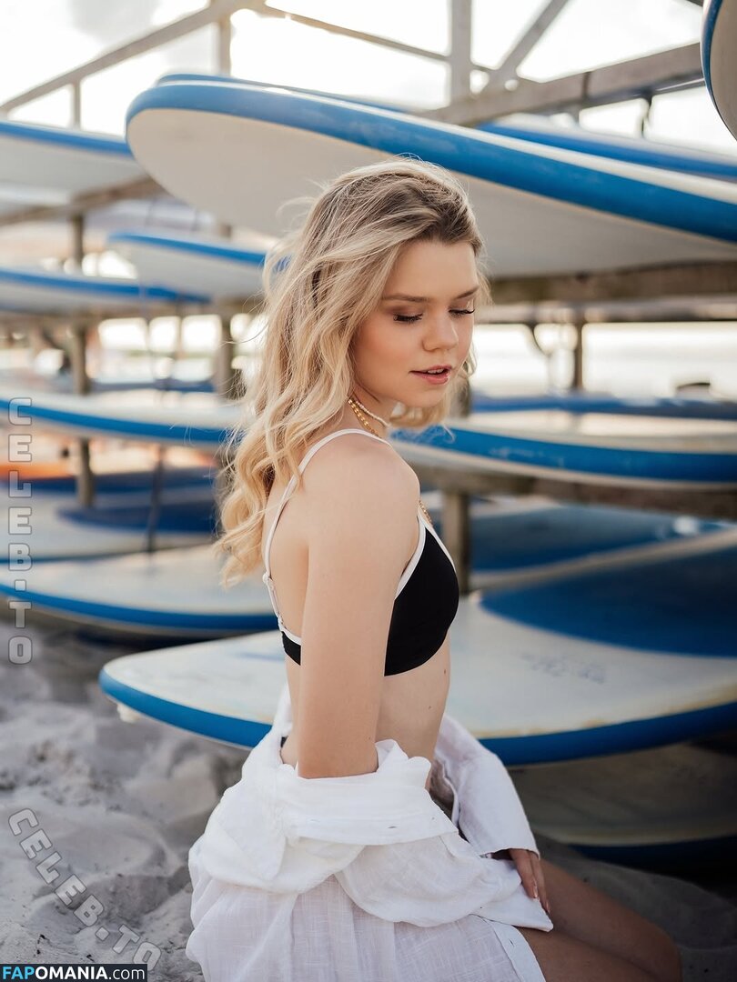 Lea Peach / Looskanal / lea / wifiloo_m Desnudo OnlyFans  Foto filtrada #798