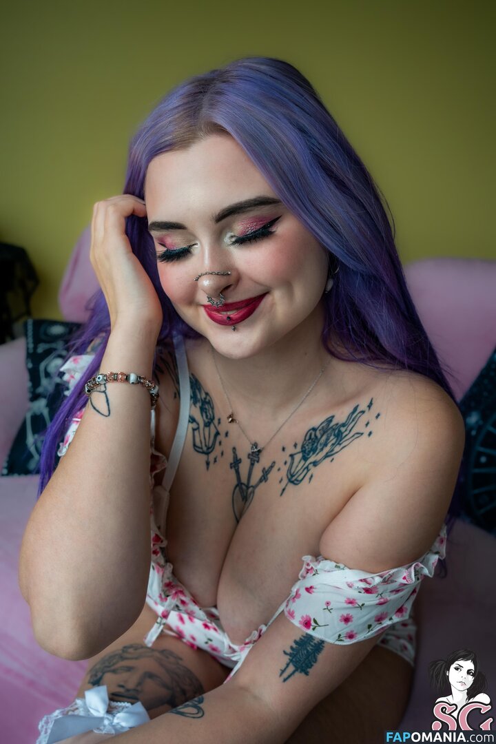 Lilacfables Desnudo OnlyFans  Foto filtrada #15