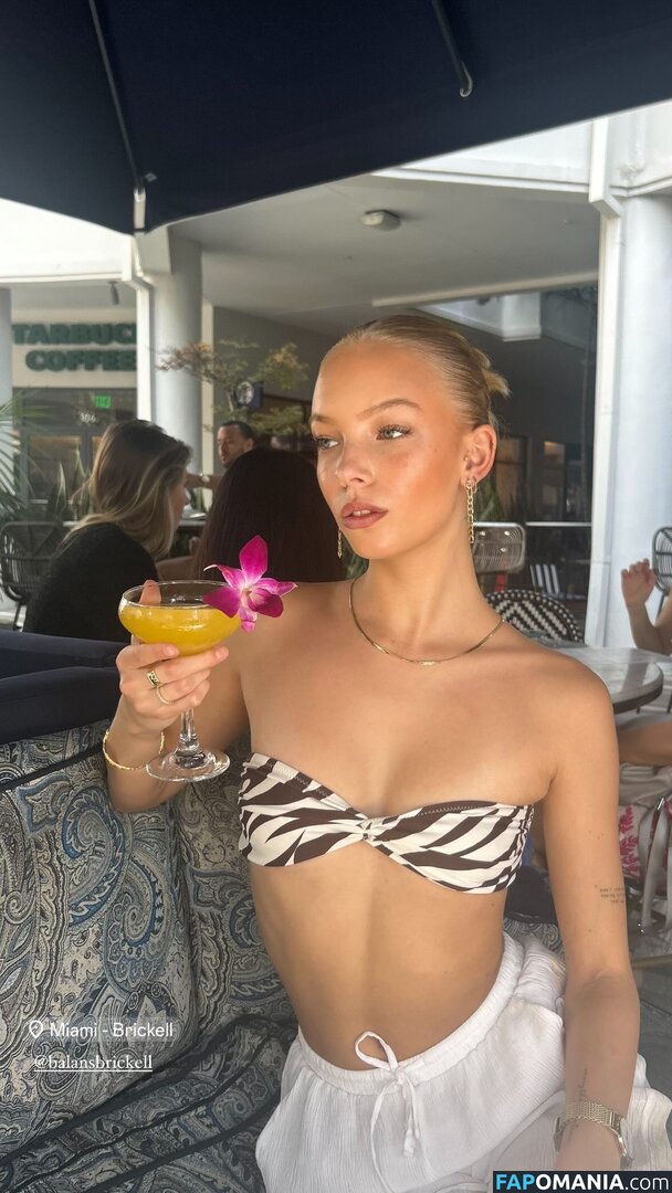 Lilli Sophia / _lillisophia_ / sophiahof3e Desnudo OnlyFans  Foto filtrada #11
