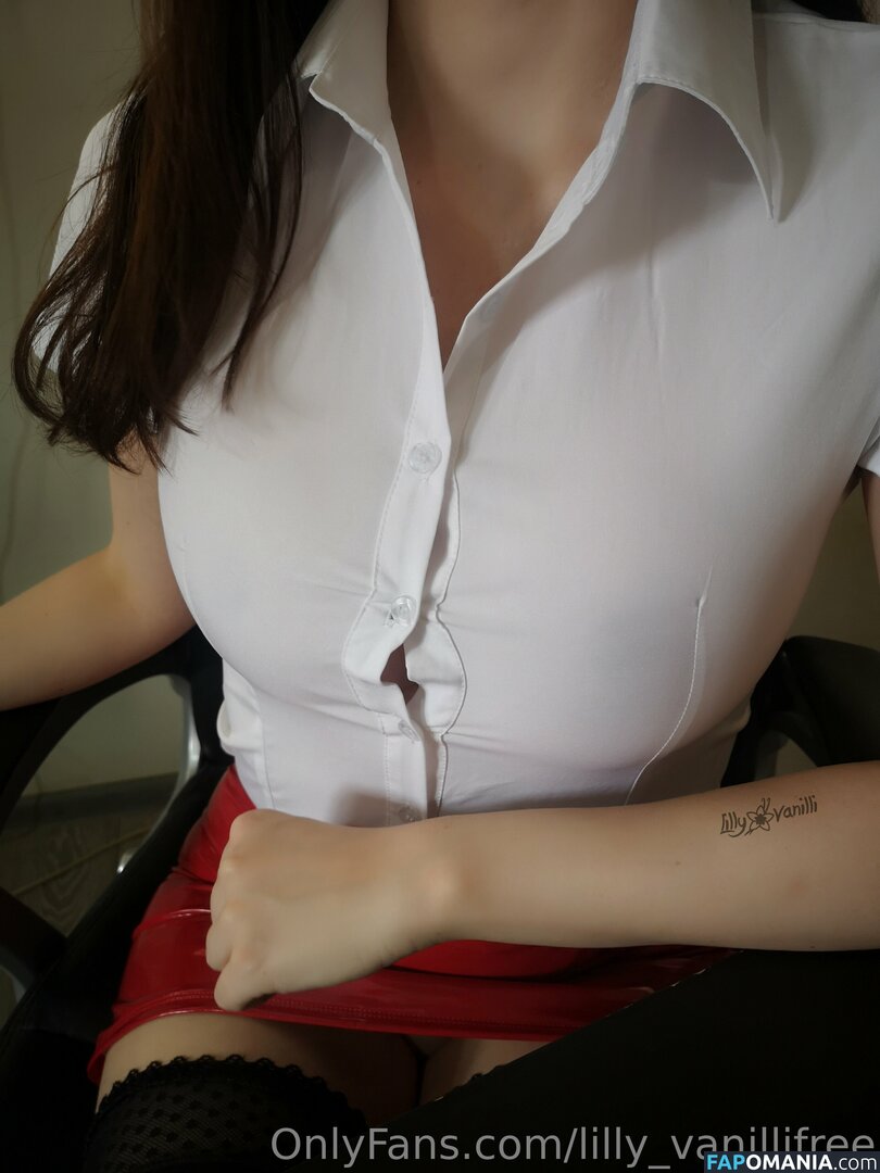 __luvyl / lilly_vanillifree Desnudo OnlyFans  Foto filtrada #2