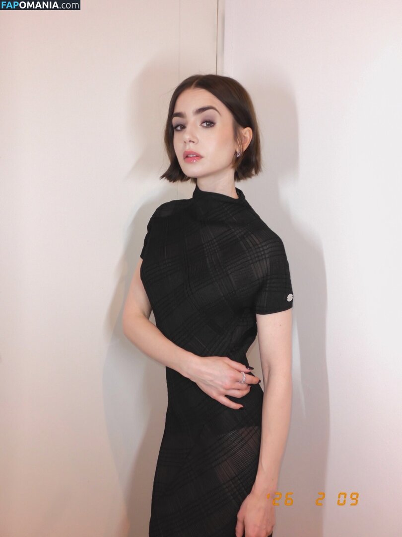Lily Collins / lily_collins / lilyjcollins Desnudo OnlyFans  Foto filtrada #505