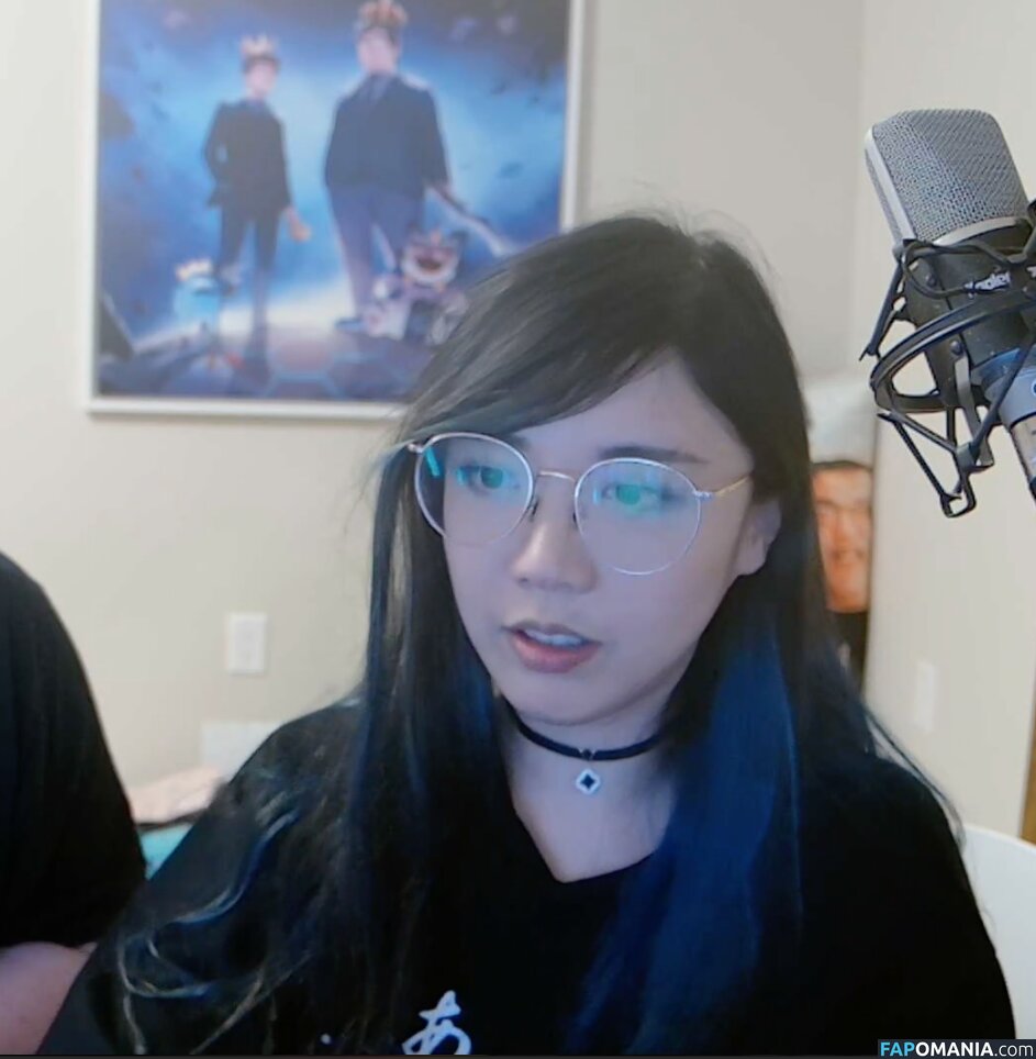LilyPichu / onlysaber Desnudo OnlyFans  Foto filtrada #158