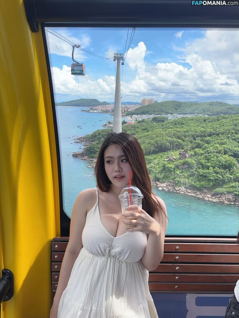 ling_00_ee Desnudo OnlyFans  Foto filtrada #16