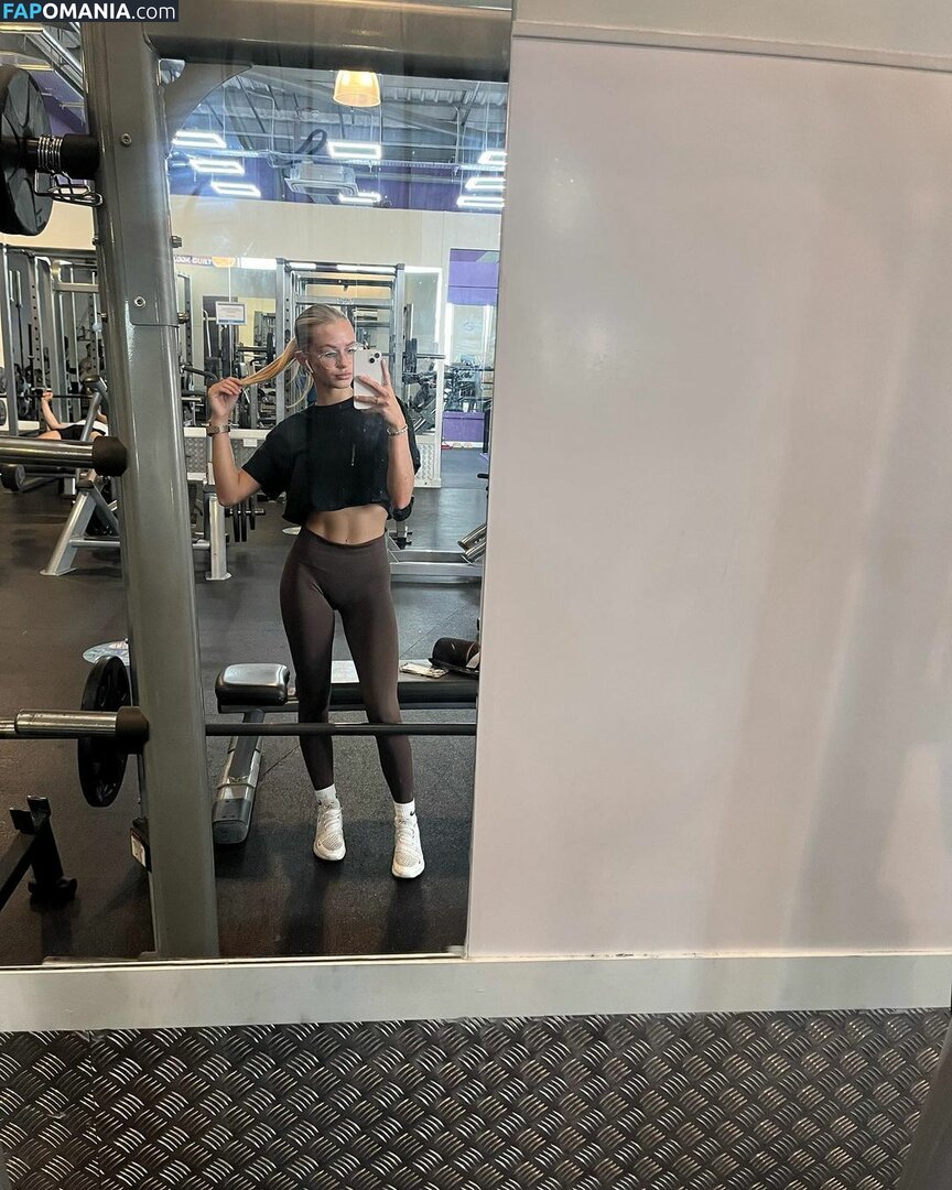 Lisa Price Desnudo OnlyFans  Foto filtrada #15